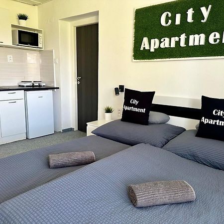 City Apartment Štúrovo Eksteriør billede