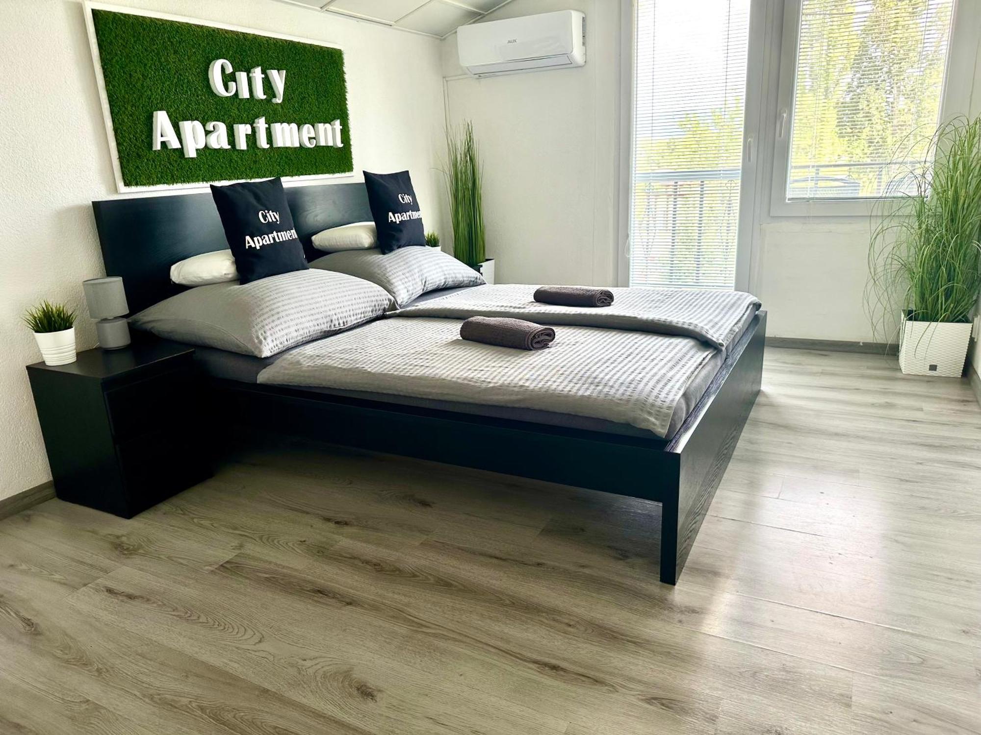 City Apartment Štúrovo Eksteriør billede