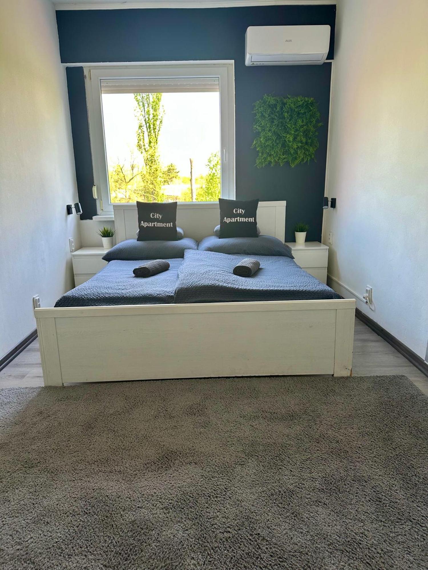 City Apartment Štúrovo Eksteriør billede